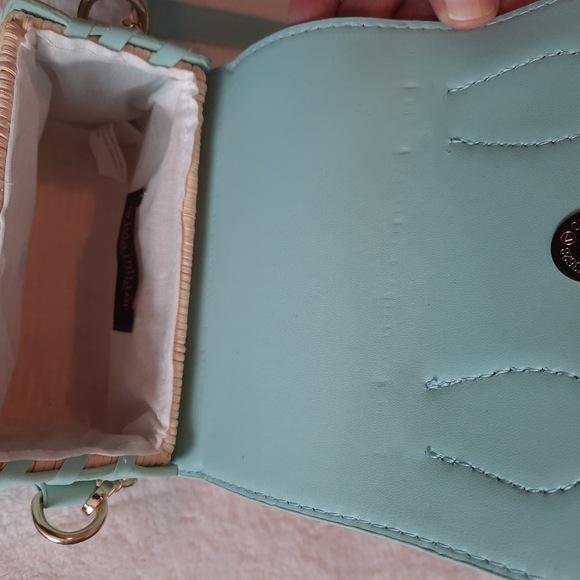 Super Cute Olivia Miller Felix Crossbody/Handbag - Picture 3 of 5